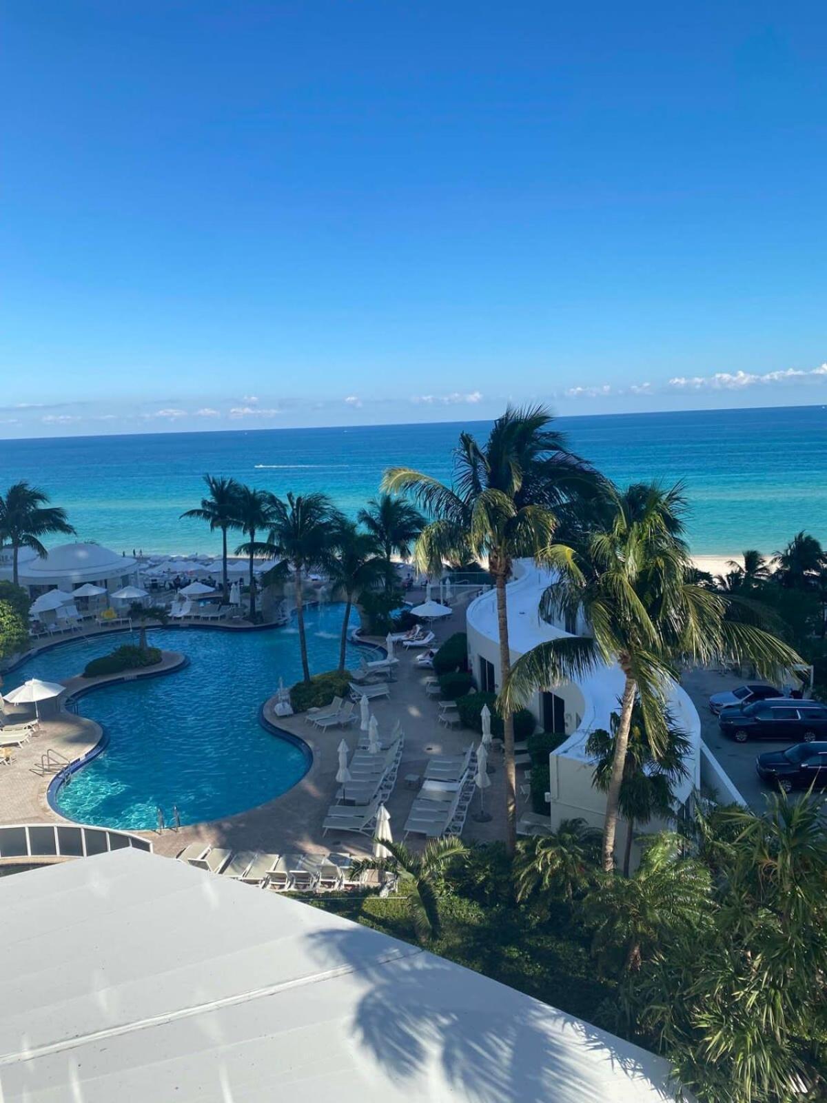 Trump International Resort By Zen Vacation Rentals Miami Beach Bagian luar foto