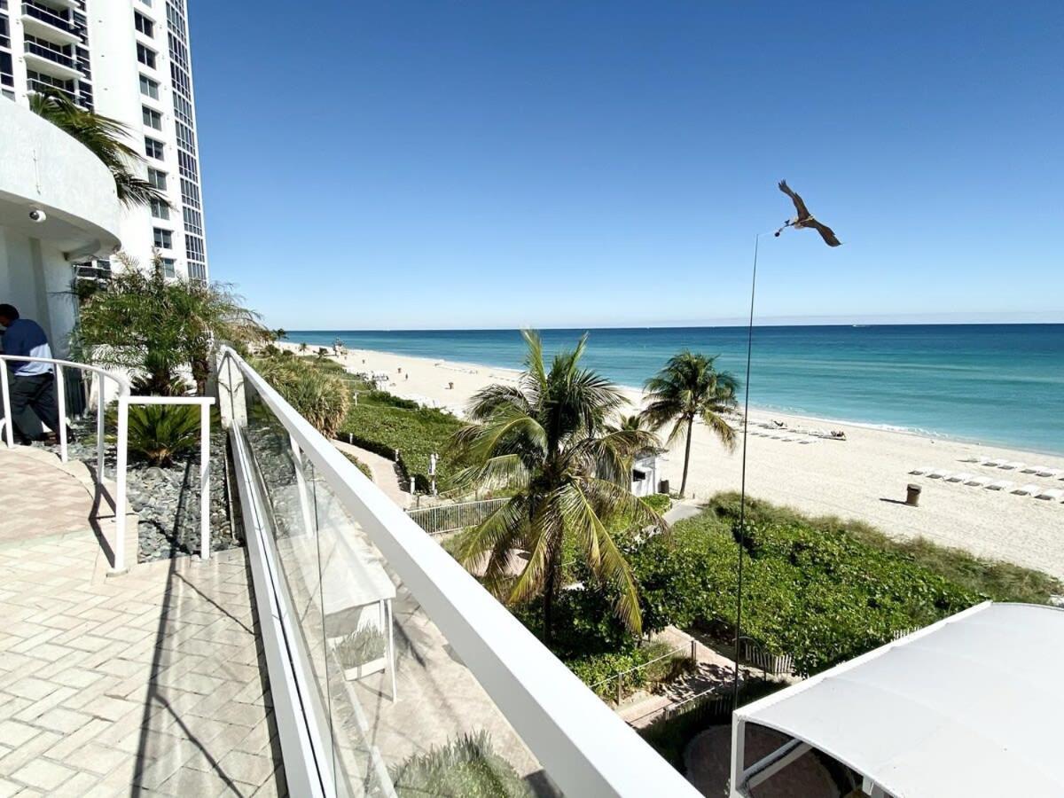 Trump International Resort By Zen Vacation Rentals Miami Beach Bagian luar foto