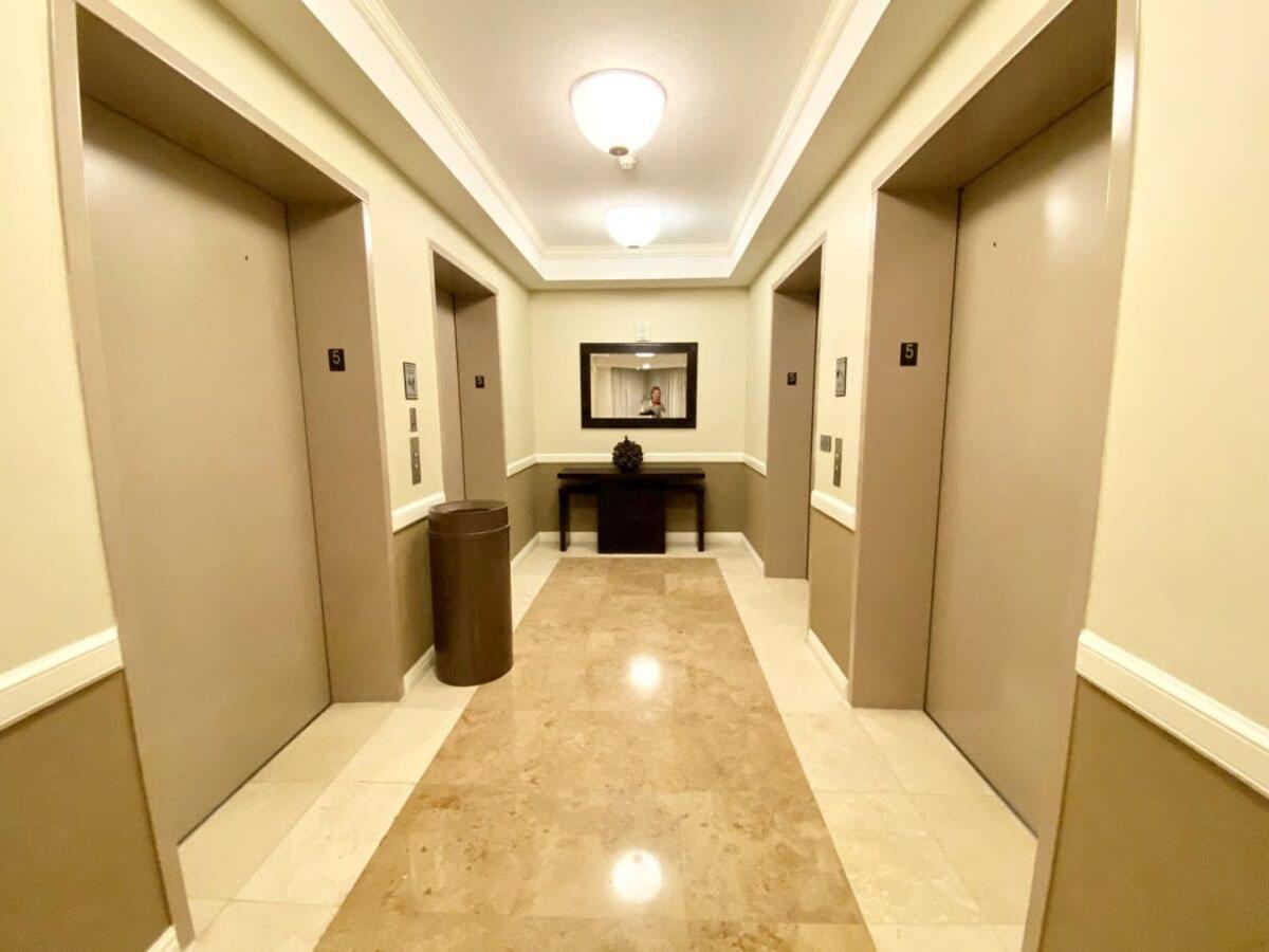 Trump International Resort By Zen Vacation Rentals Miami Beach Bagian luar foto
