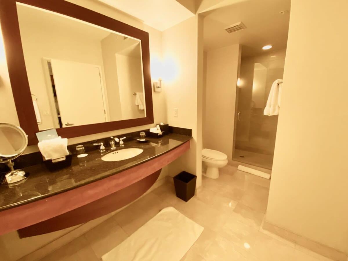 Trump International Resort By Zen Vacation Rentals Miami Beach Bagian luar foto