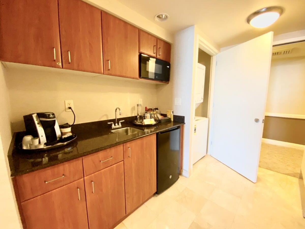 Trump International Resort By Zen Vacation Rentals Miami Beach Bagian luar foto